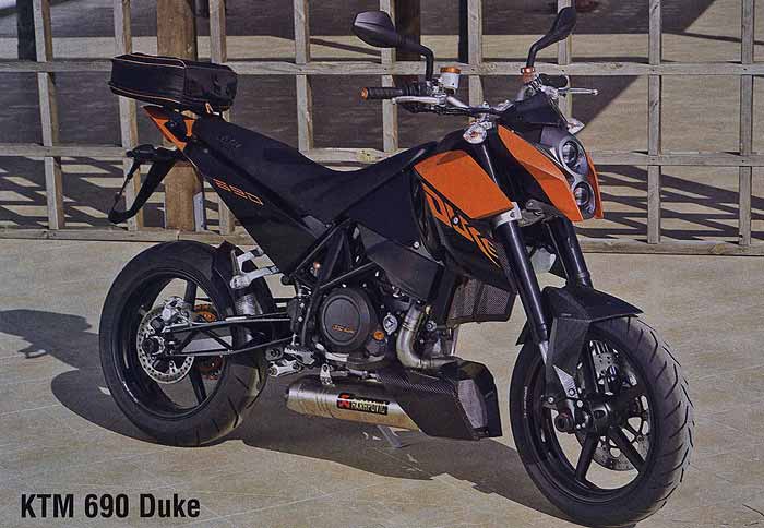 КТМ 690 Enduro, зндуро. KTM 690 SMC, мотард. КТМ 690 Duke, дорожный.